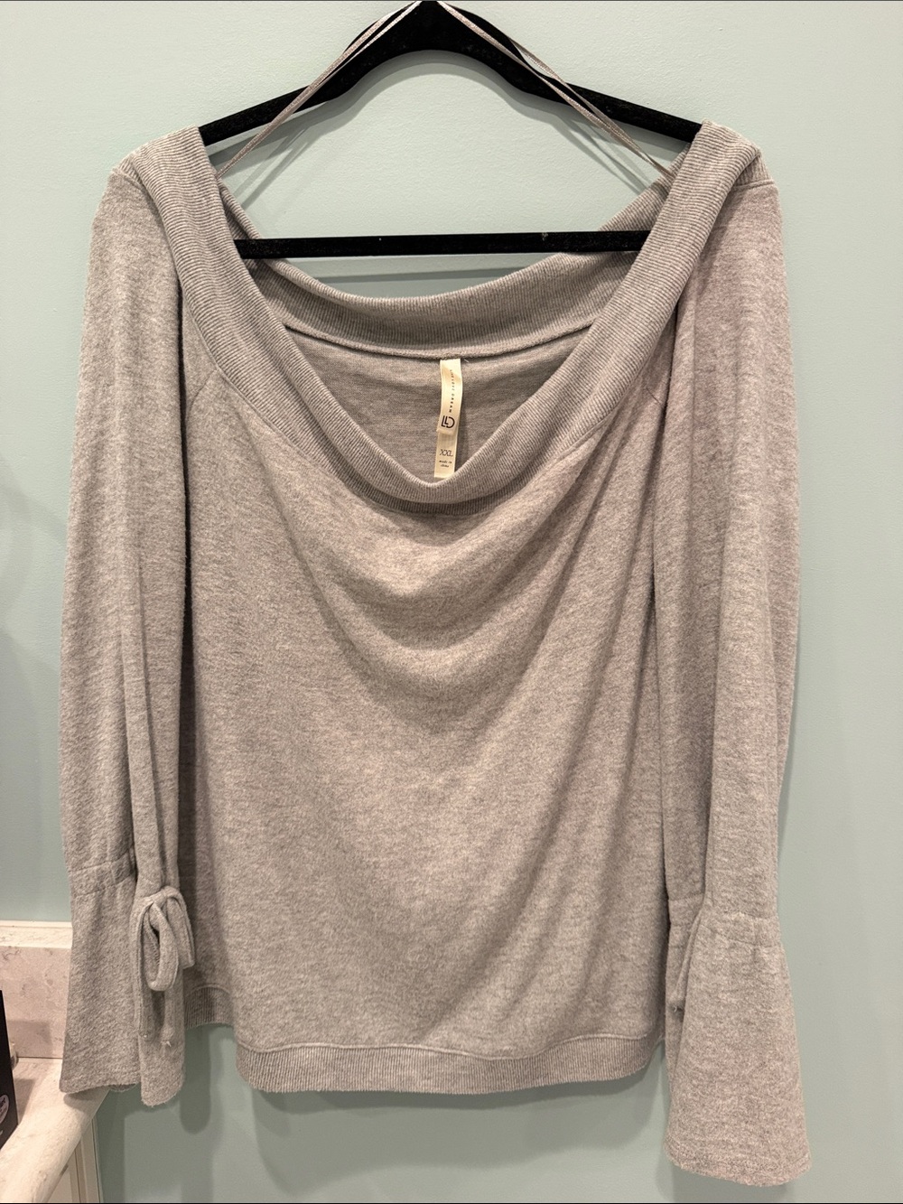 Off-the-Shoulder Light Gray Women's Sweater